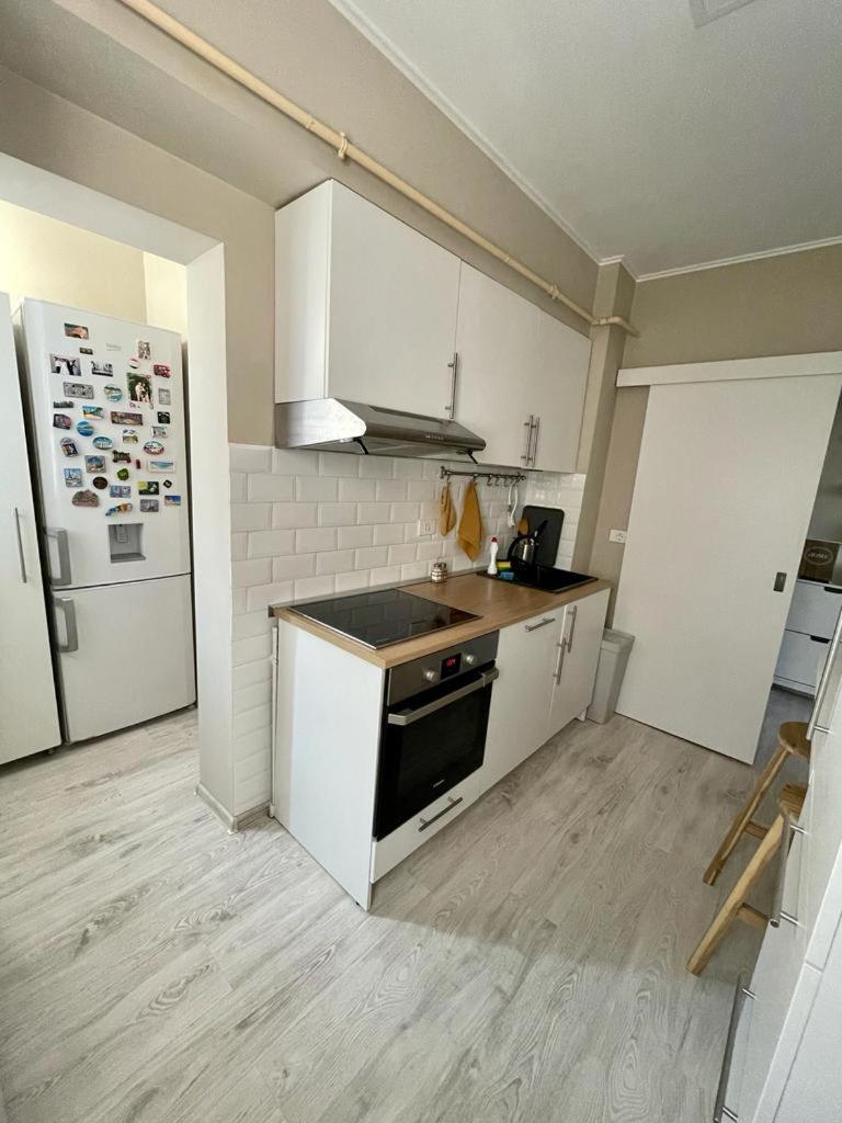 Demure Terrace Apartment Bucarest Extérieur photo